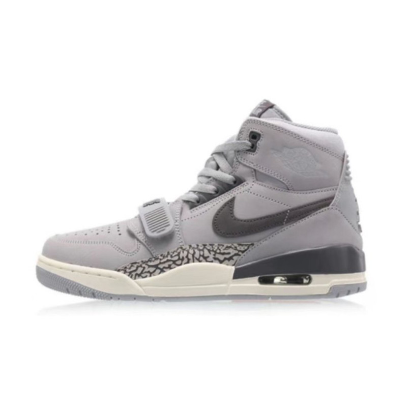 Jordan Legacy 312