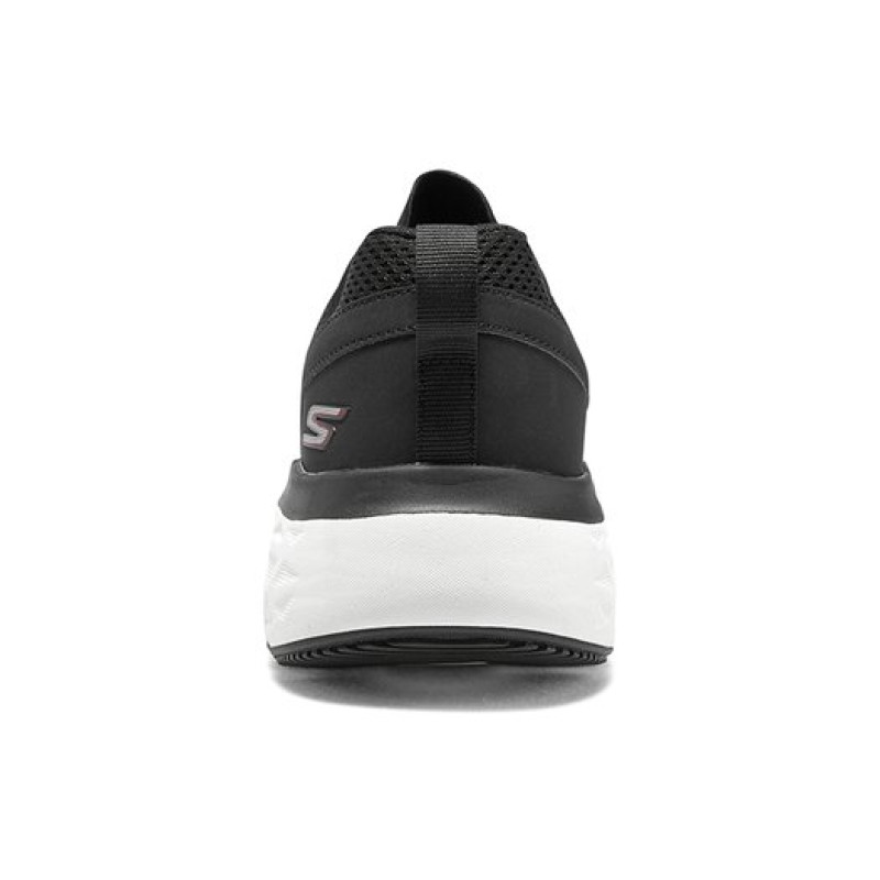 Skechers Max Cushioning