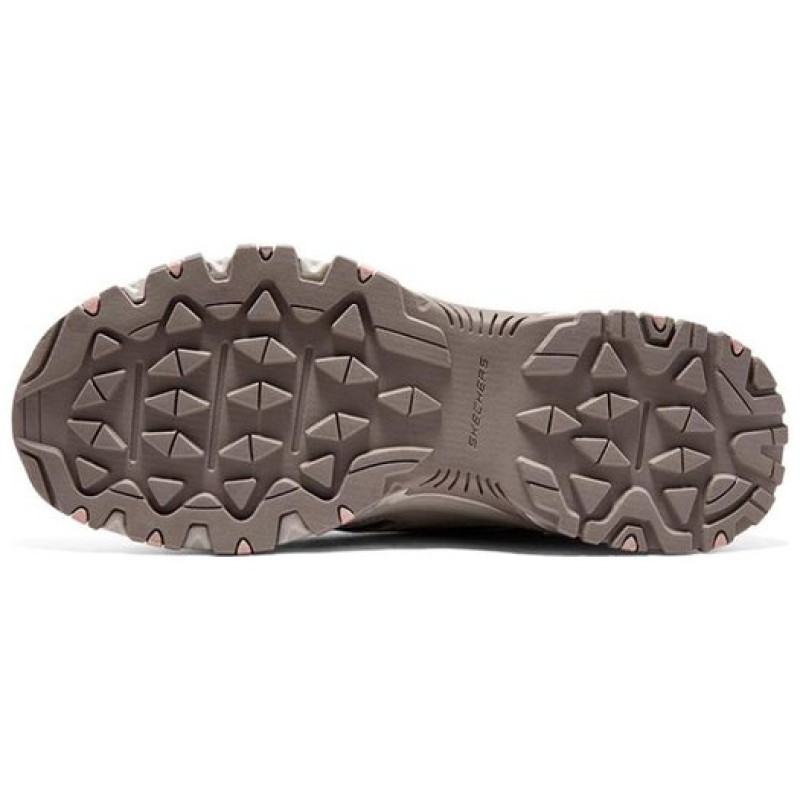 Skechers
