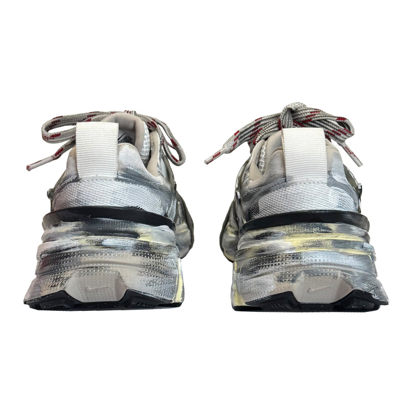 Nike V2K Run