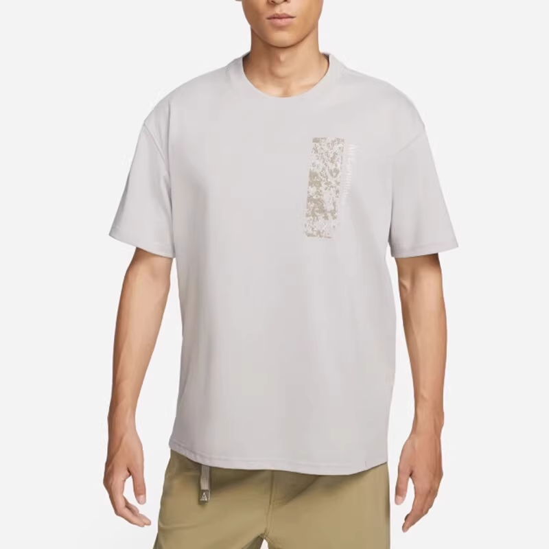 Nike ACG T