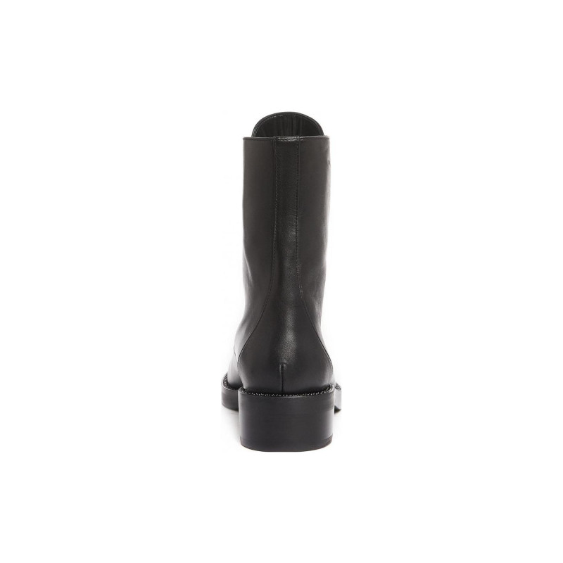 stuart weitzmanSW