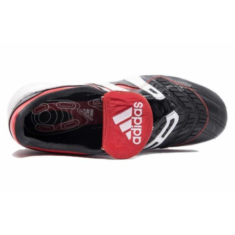 adidas Predator Accelerator