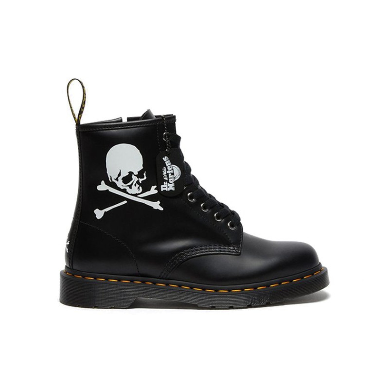 Mastermind World x Dr.Martens 1460