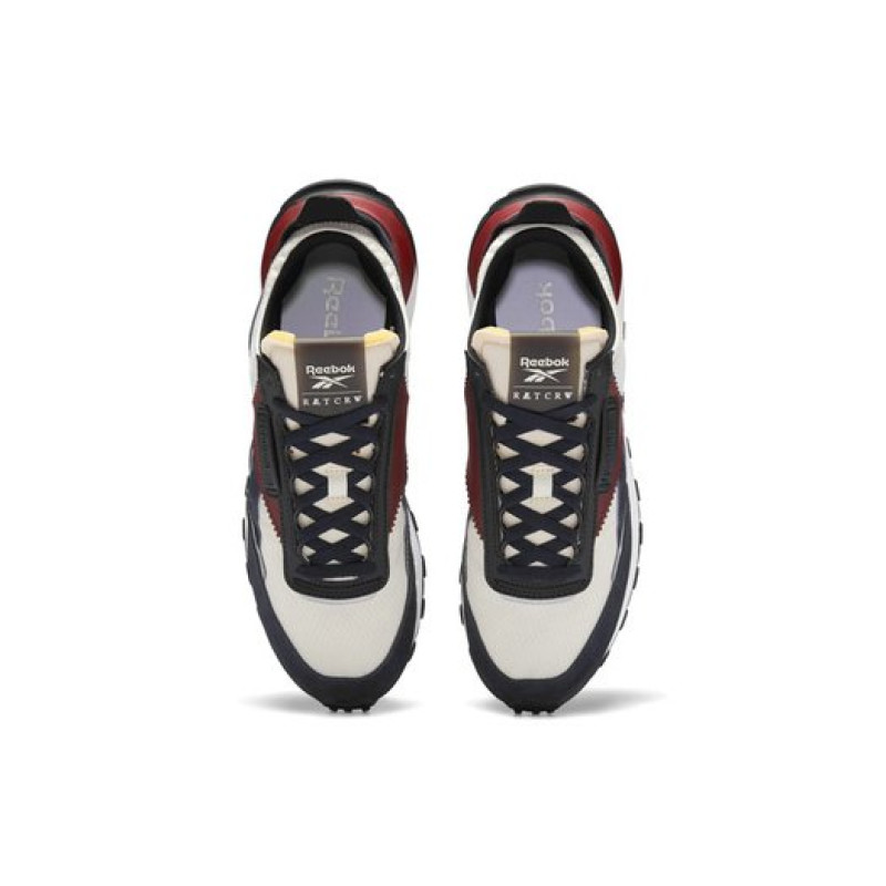 RMTCRW ROMANTIC CROWN x Reebok classic legacy