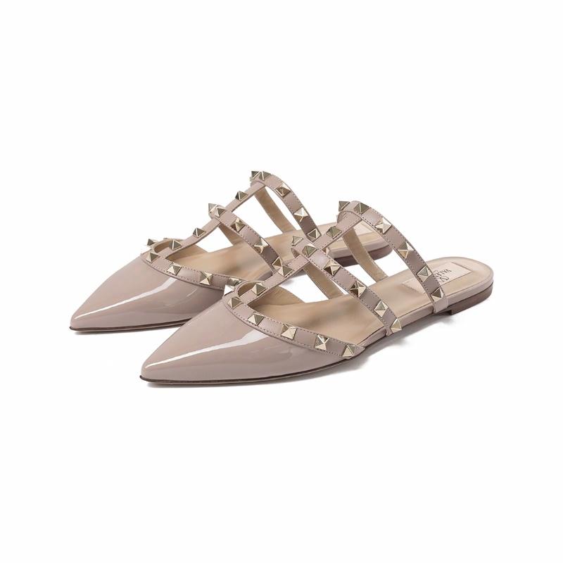 Valentino Rockstud