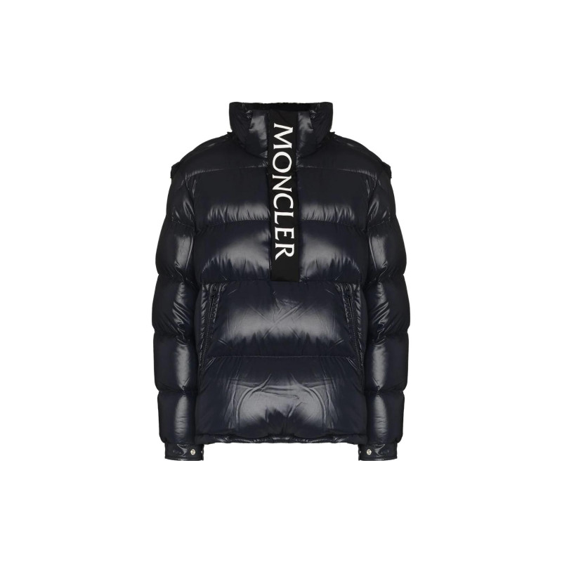 Moncler Maury FW22 Logo