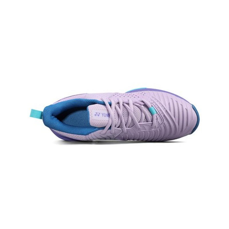 YONEX
