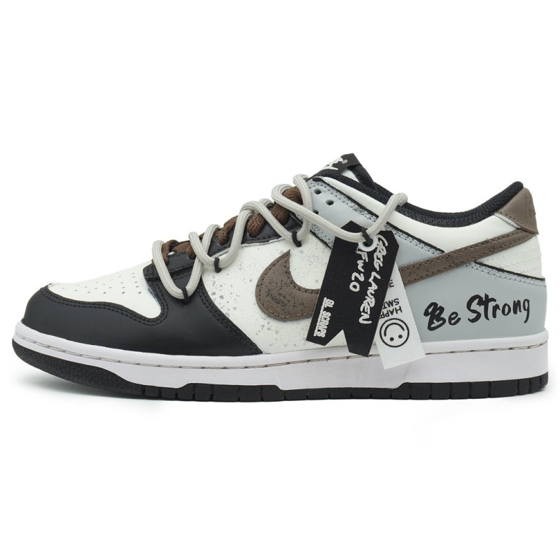 Nike Dunk vibe 520