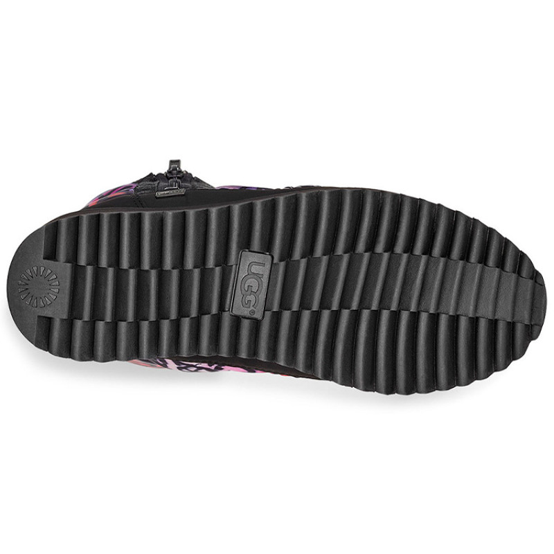 UGG Ridge Graffiti Pop