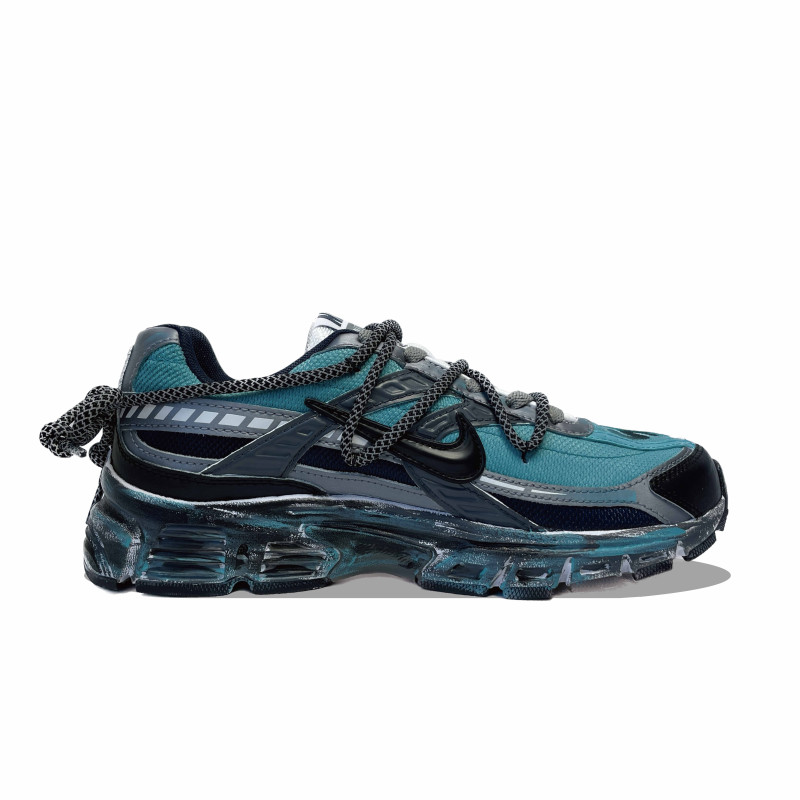 Nike Initiator Y2K