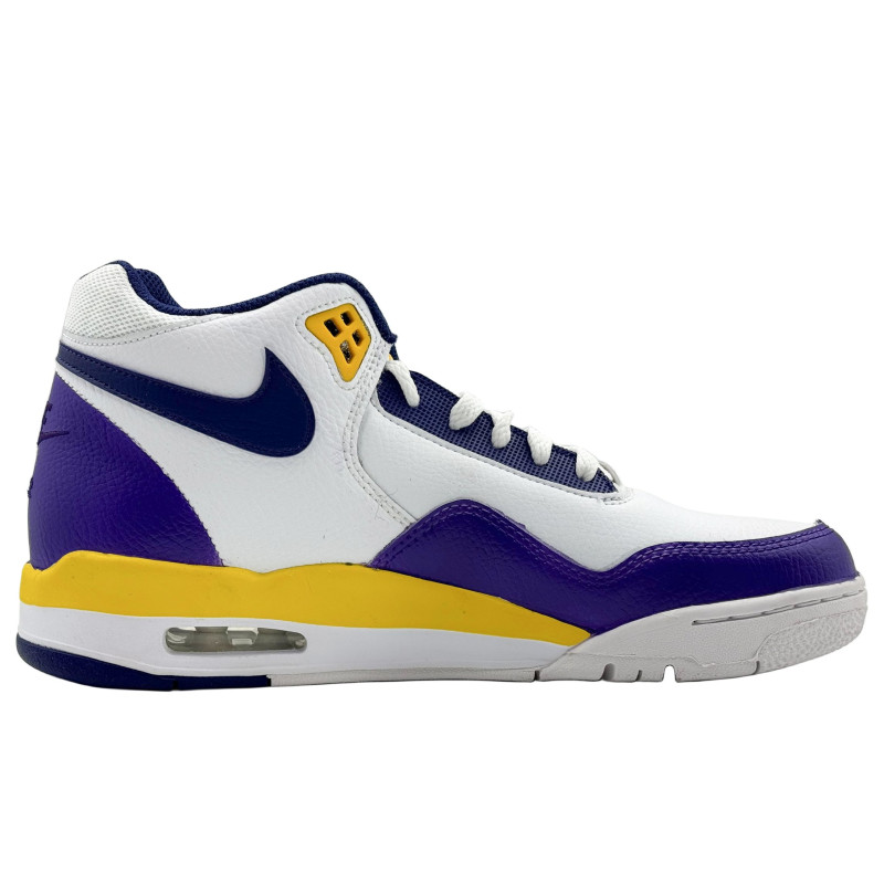 Nike Flight Legacy