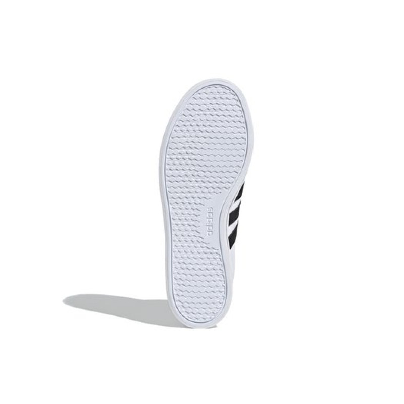 adidas neo Bravada Mid