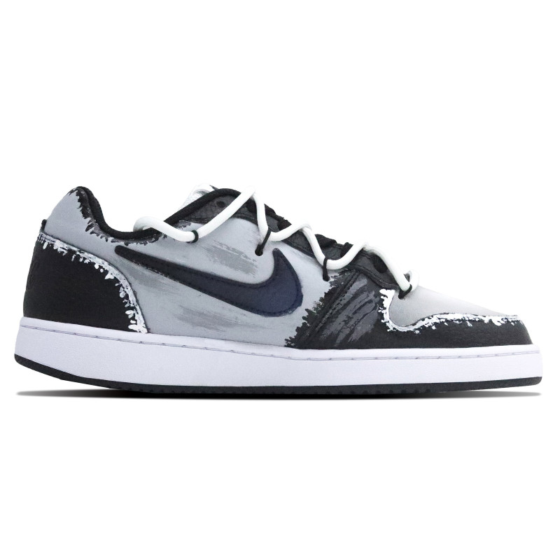 Nike EBERNON SSS