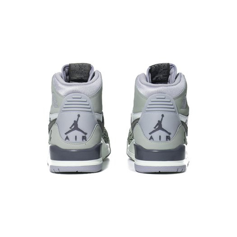 Jordan Legacy 312
