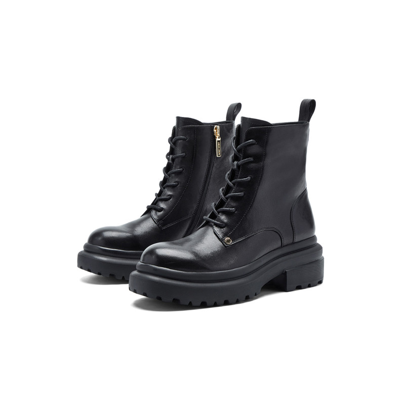 NINE WEST