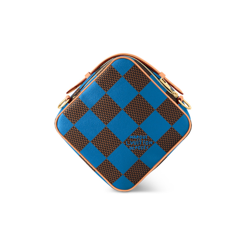 LOUIS VUITTON Chess Messenger