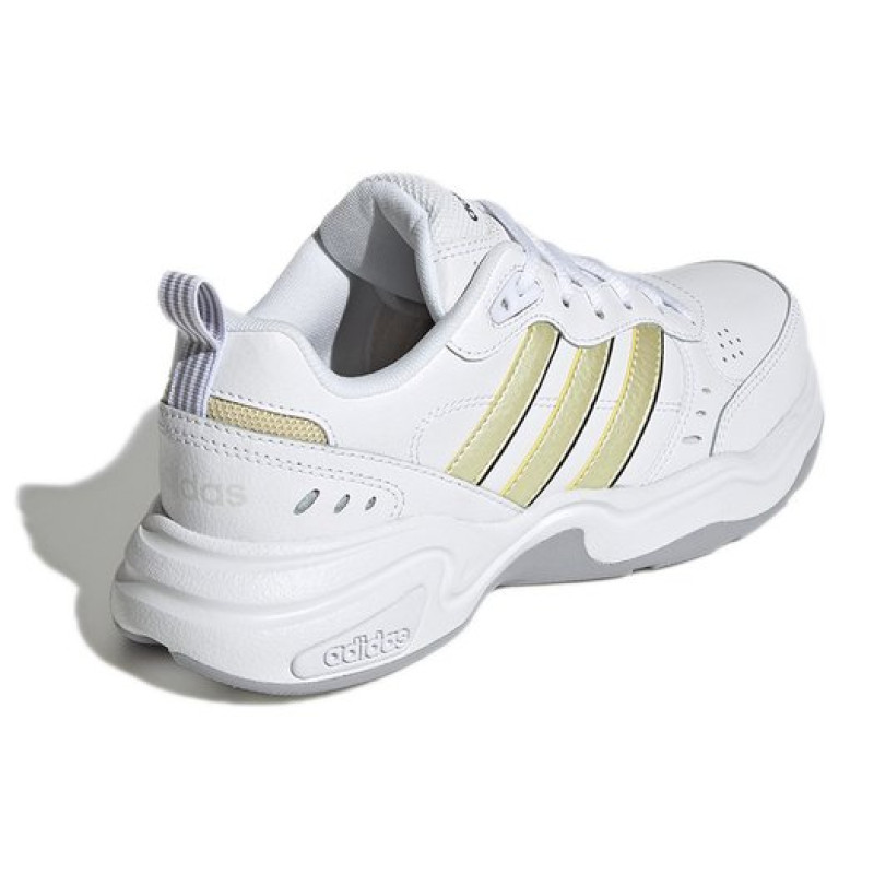 adidas neo Strutter