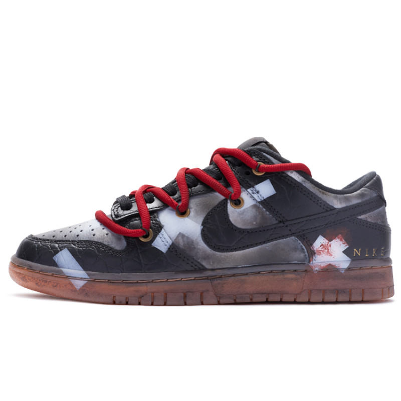 Nike Dunk Low SE