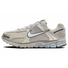 Nike Air Zoom Vomero 5