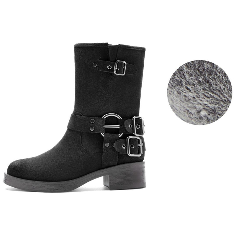NINE WEST