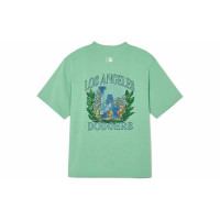 MLB T