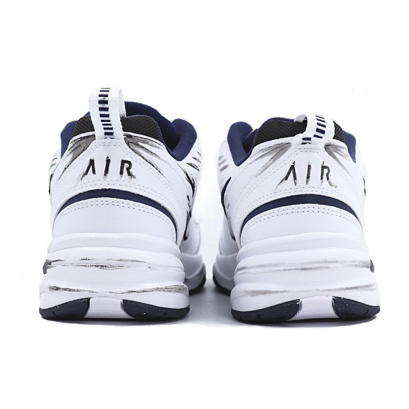 Nike Air Monarch 4