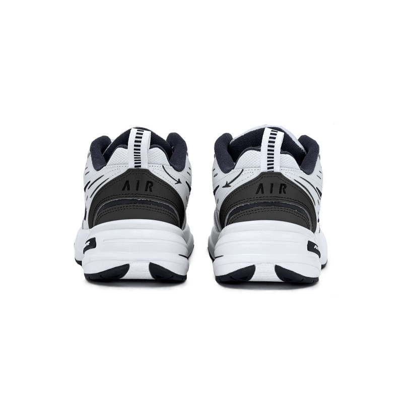 Nike Air Monarch 4