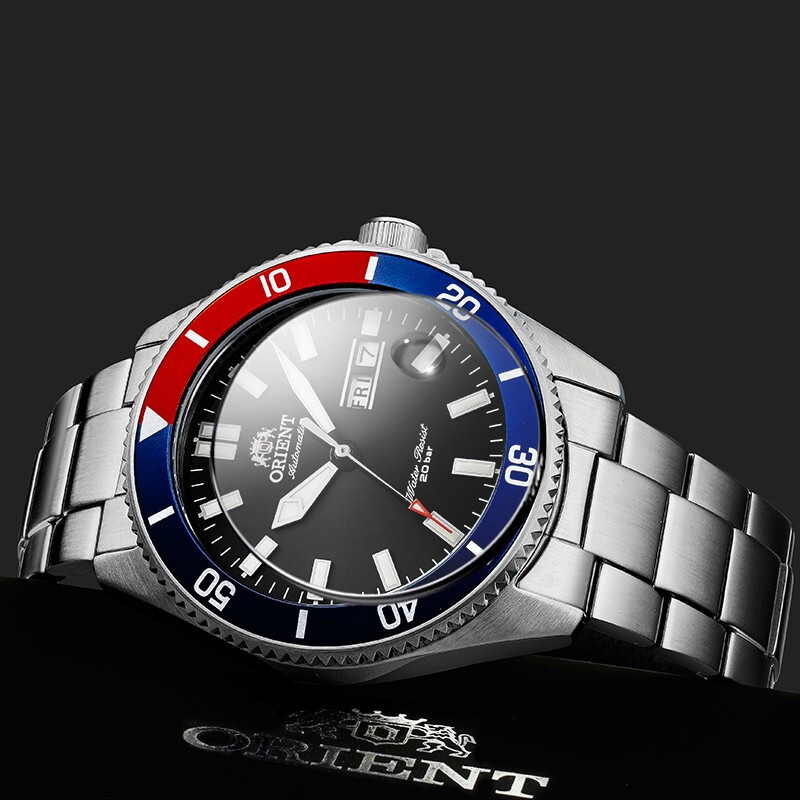 ORIENT 200 44mm RA-AA0912B19B
