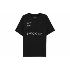 Nike Sportswear Swoosh T
