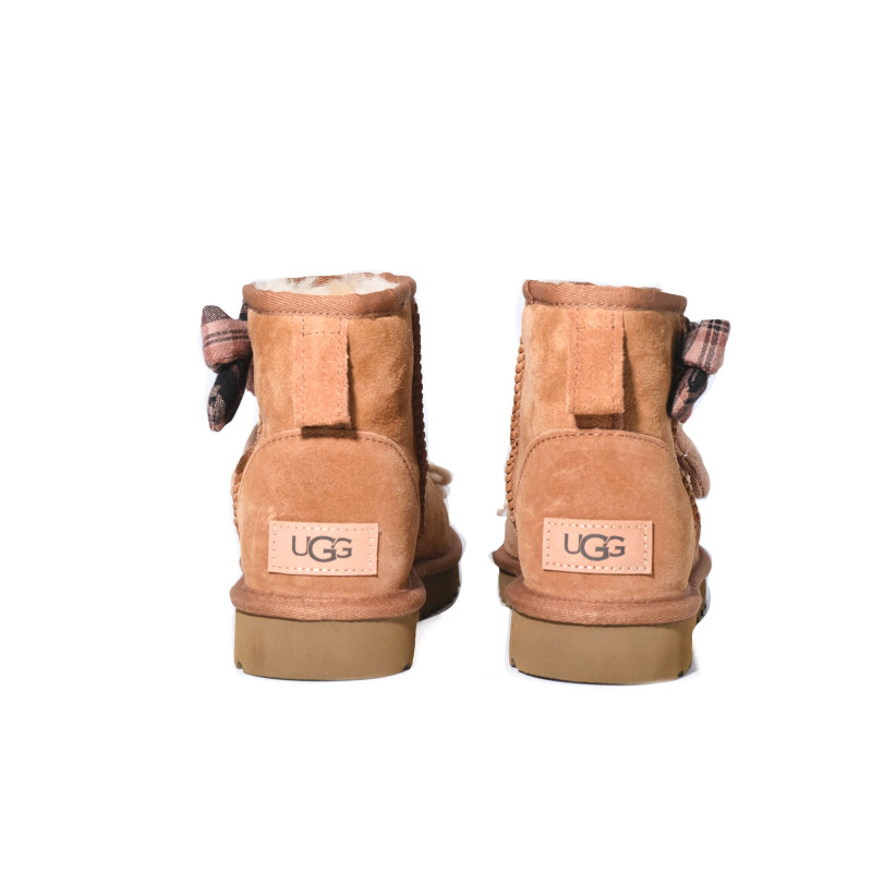UGG CLASSIC MINI