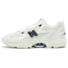 New Balance NB 828 D