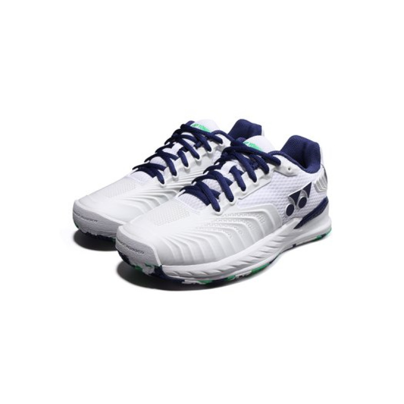 YONEX