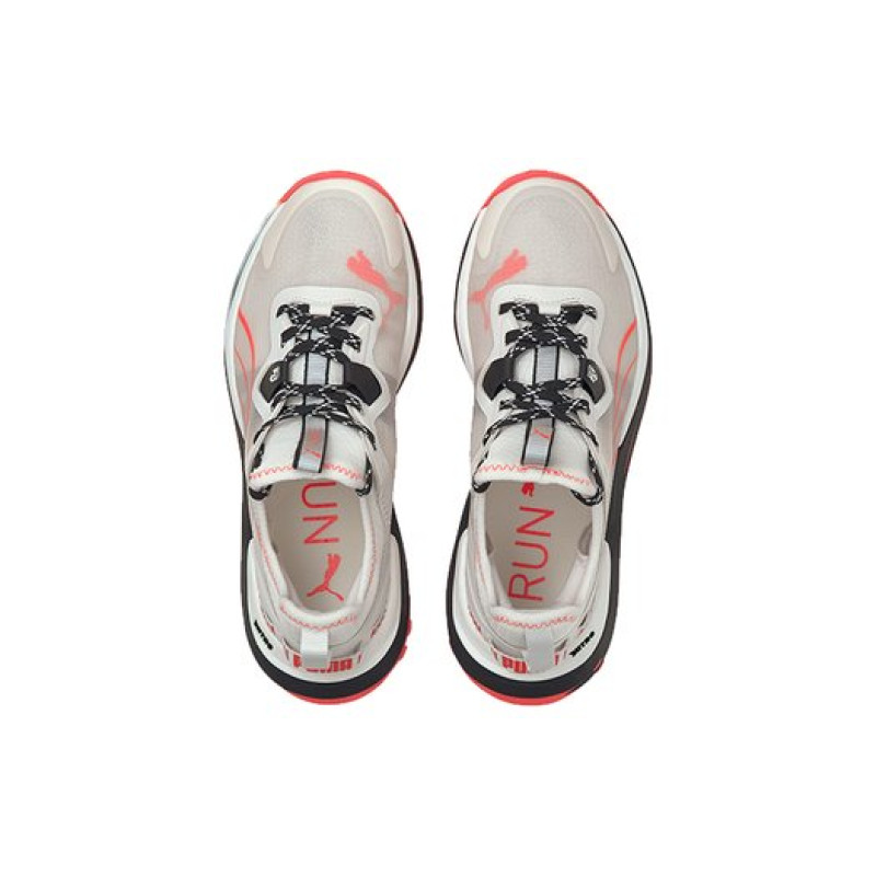 PUMA Voyage Nitro