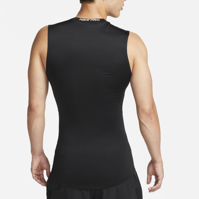 Nike Pro T