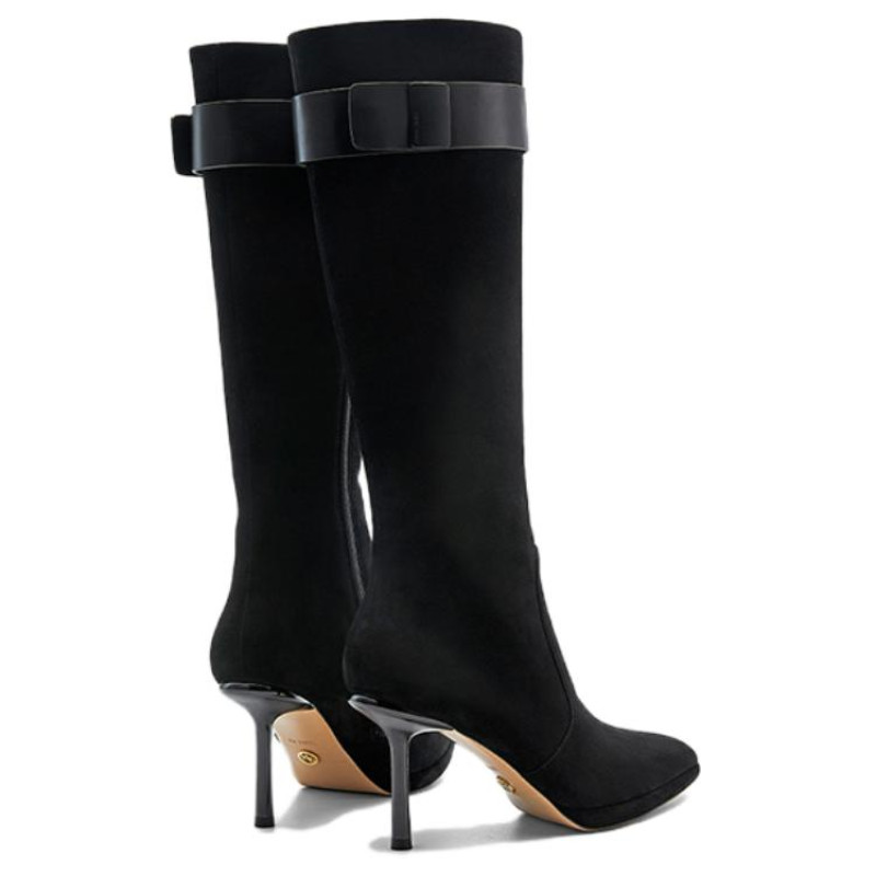 NINE WEST