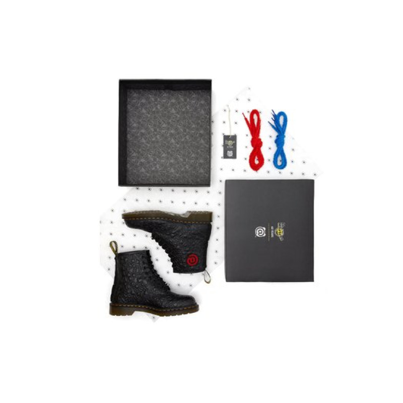 Medicom Toy x DDr.Martens 1460 Remastered