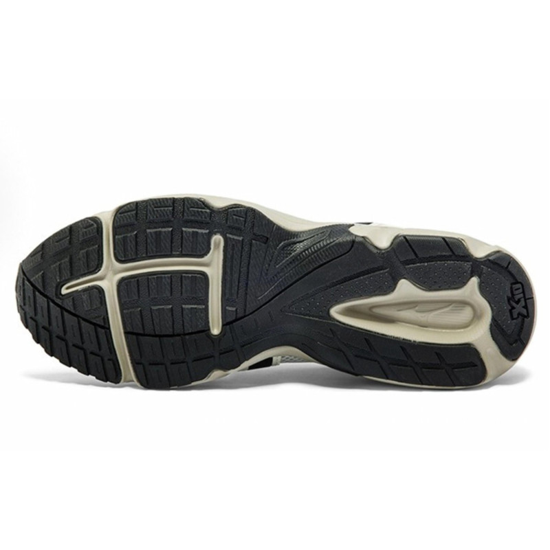 Mizuno SPARK CN