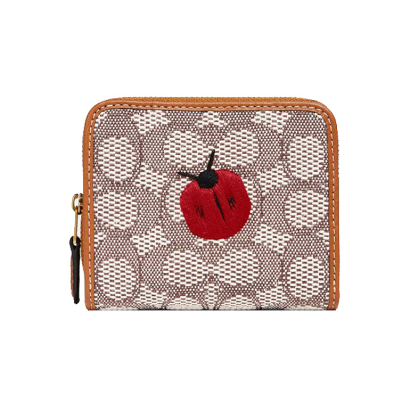 COACH Billfold Wallet 10