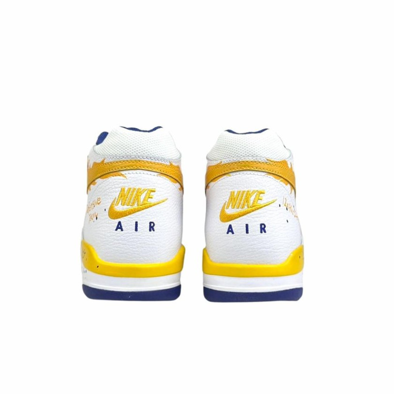 Nike Flight Legacy