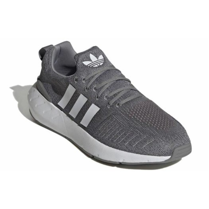 adidas originals Swift Run 22