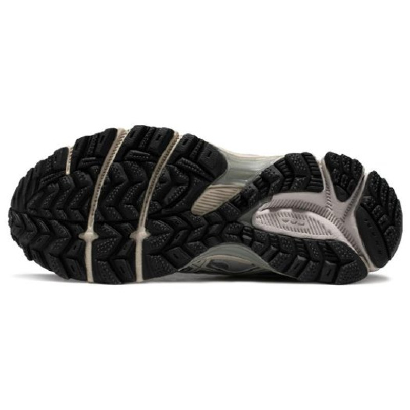 Asics 8