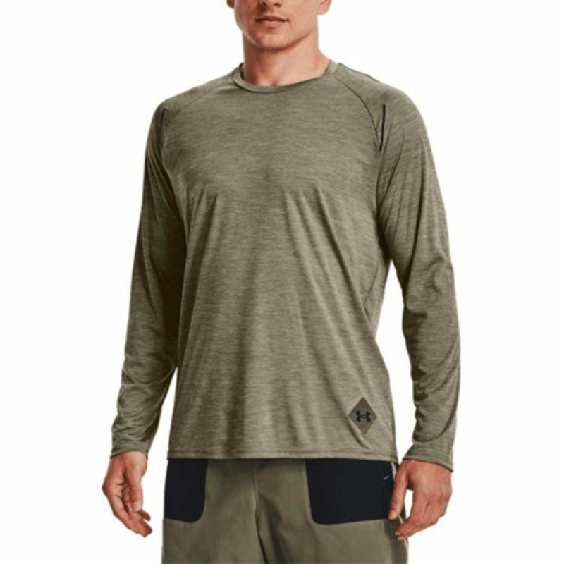 Under Armour T