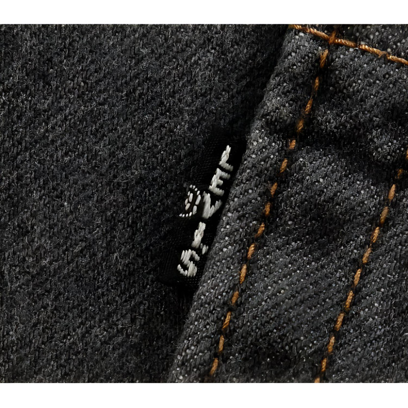 Levis