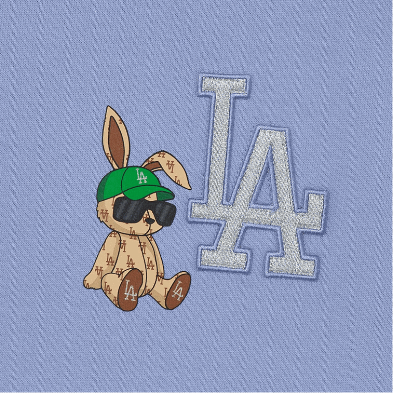 MLB