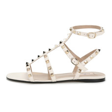Valentino Rockstud
