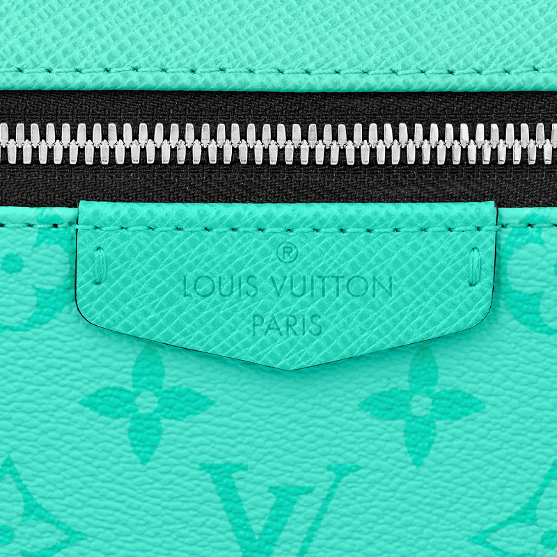 LOUIS VUITTON Discovery