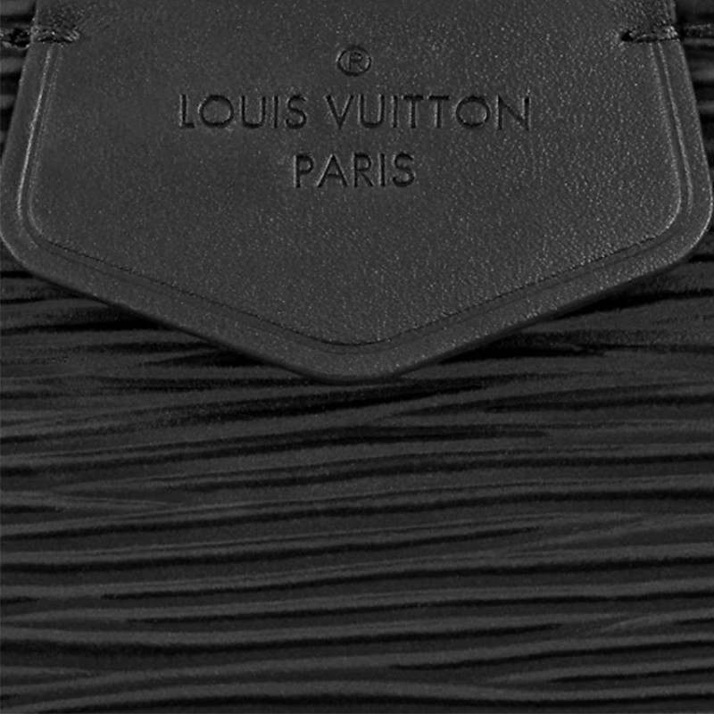 LOUIS VUITTON Easy Pouch on Strap EPI