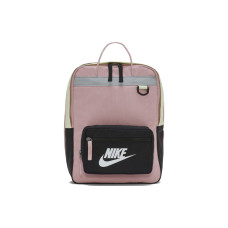 Nike Tanjun