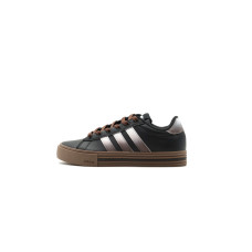 adidas Daily 4.0